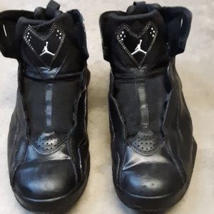 Jordan true flight shoes